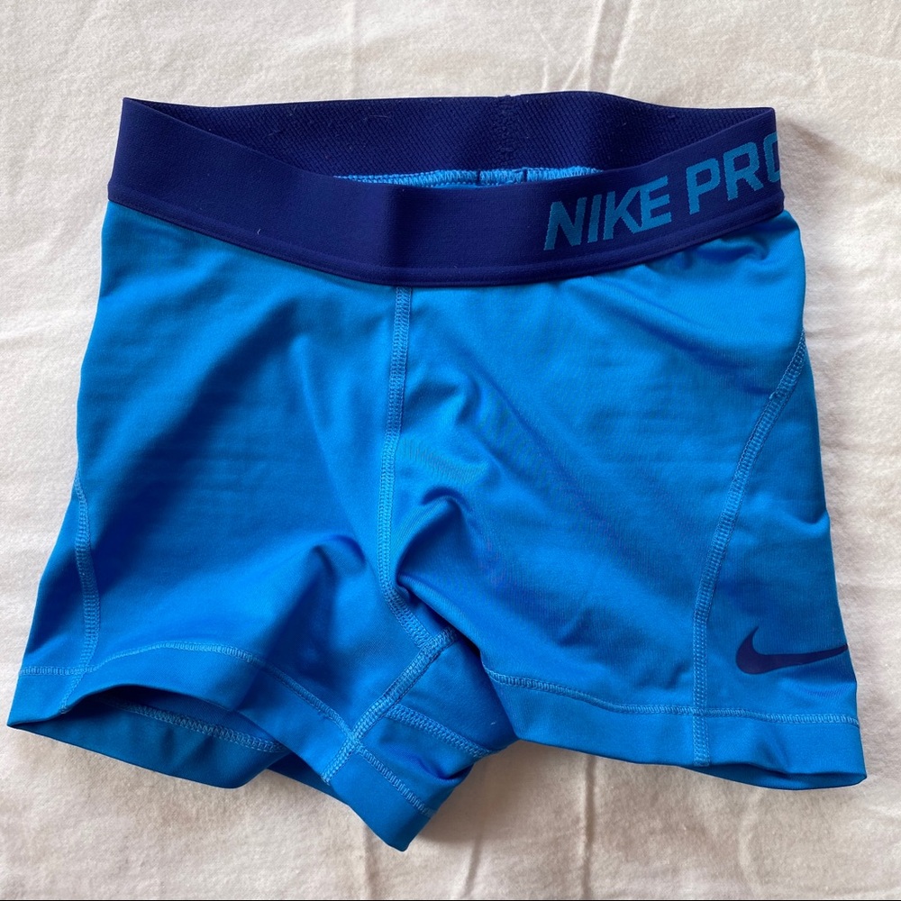 (SOLD) NWOT Nike Pro Short !